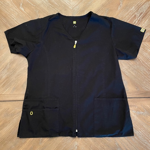 WonderWink Women's Origins Kilo Short-Sleeve Front-Zip, Black, Size MEDIUM - Picture 1 of 2